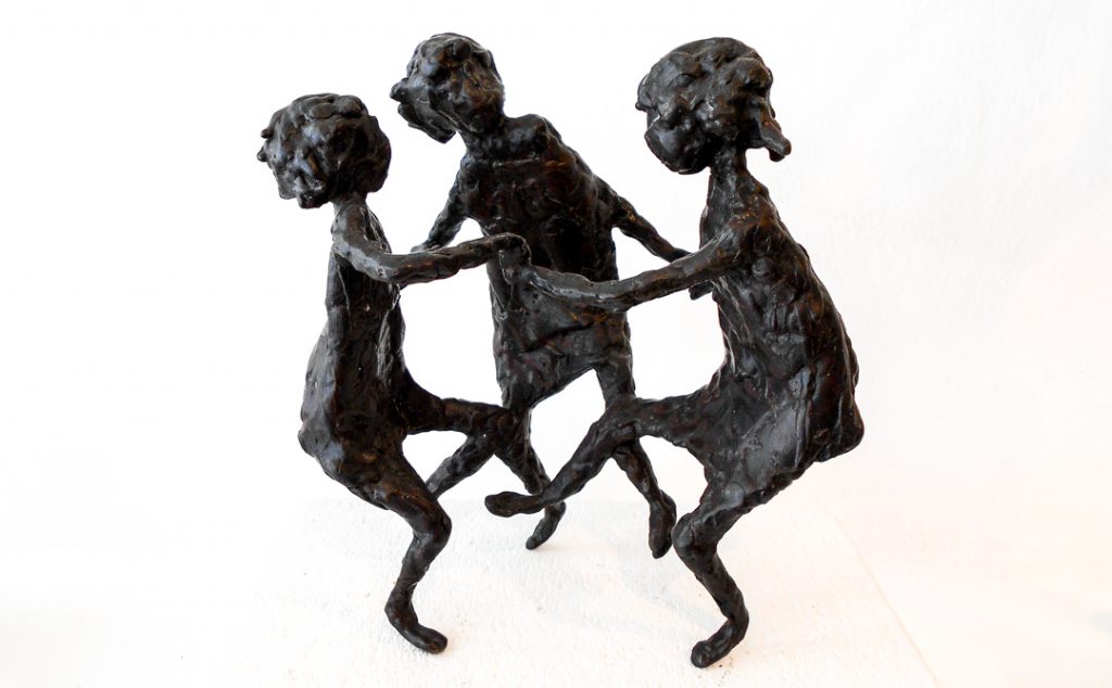 Skulptur Tanzende Kinder
